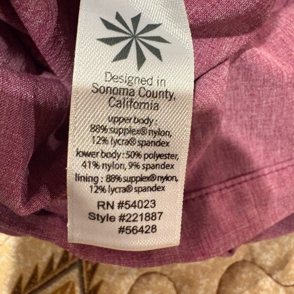 Athleta Women's Bestie Tank Top - Picture 7 of 9